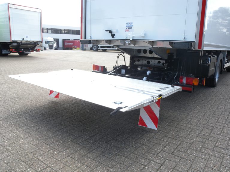12tonner-kuehlkoffer-lbw__12_