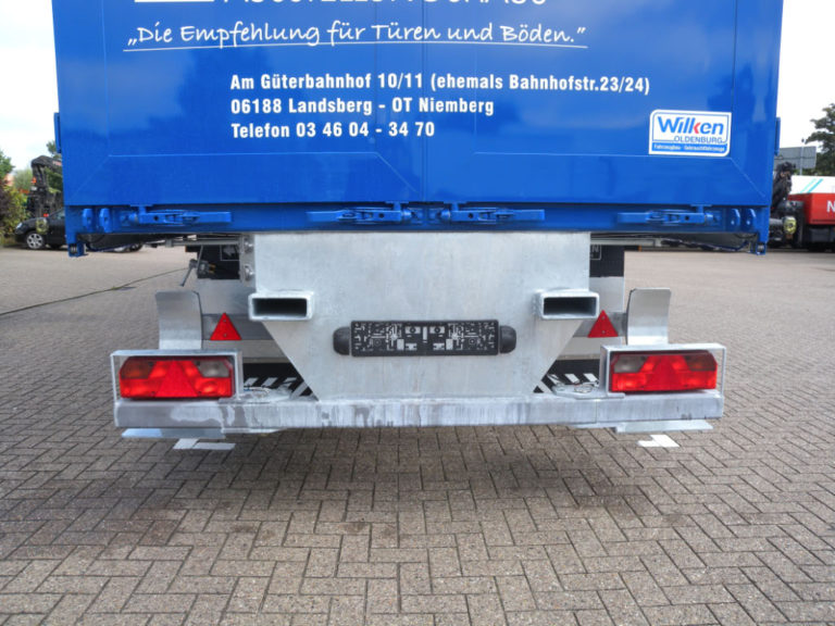 baustoff-auflieger-blau__9_