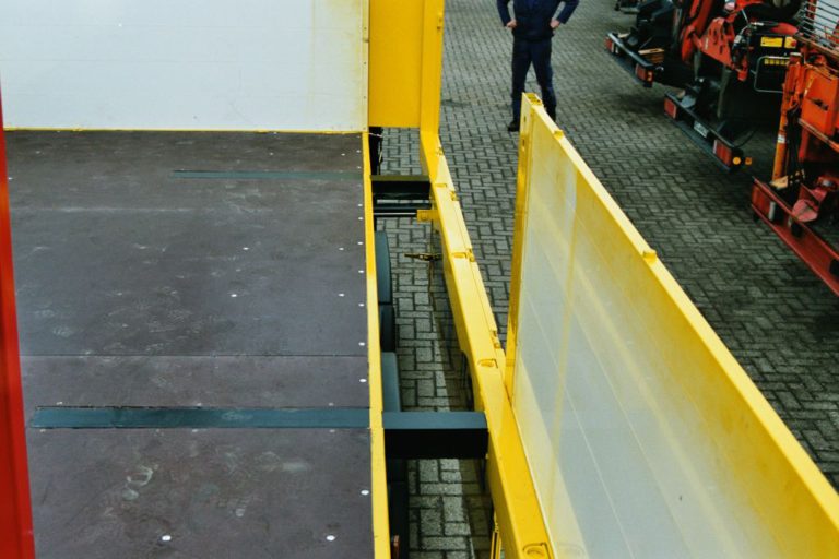baustoffzug-verbreiterbar__8_