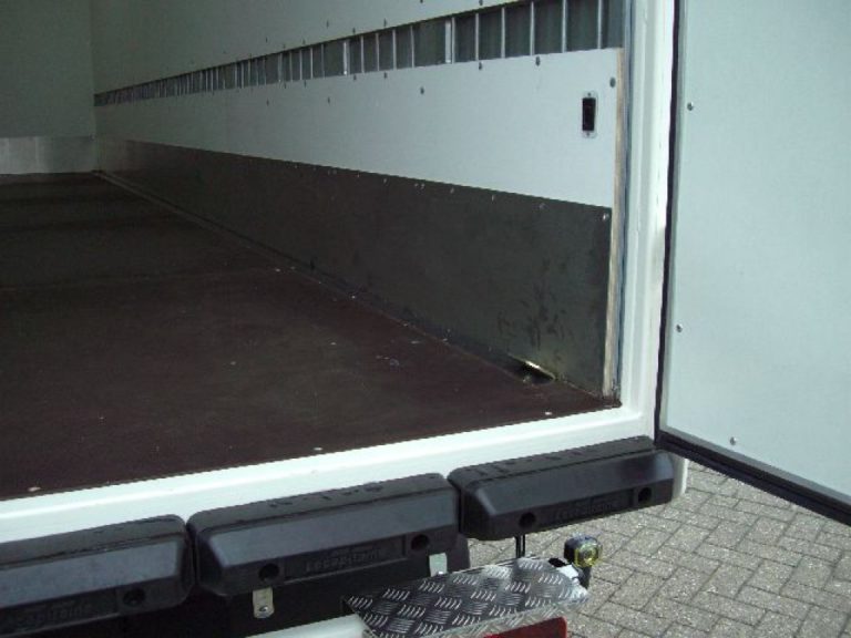 kofferzug-doppelfluegeltuer__7_