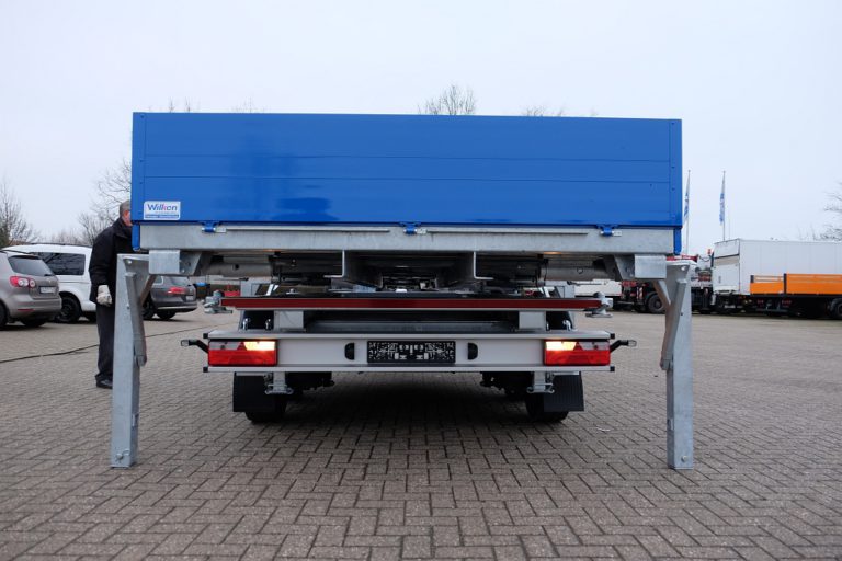 tandem-wechselbrueckenanhaenger-11to__13_